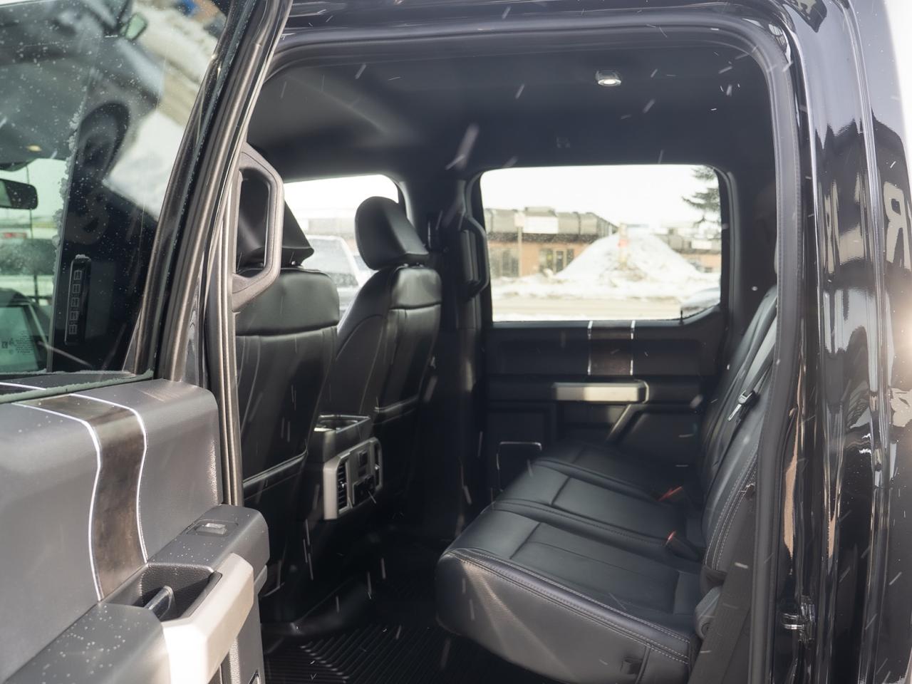 2022 Ford SUPER DUTY F-250 SRW LARIAT Photo17