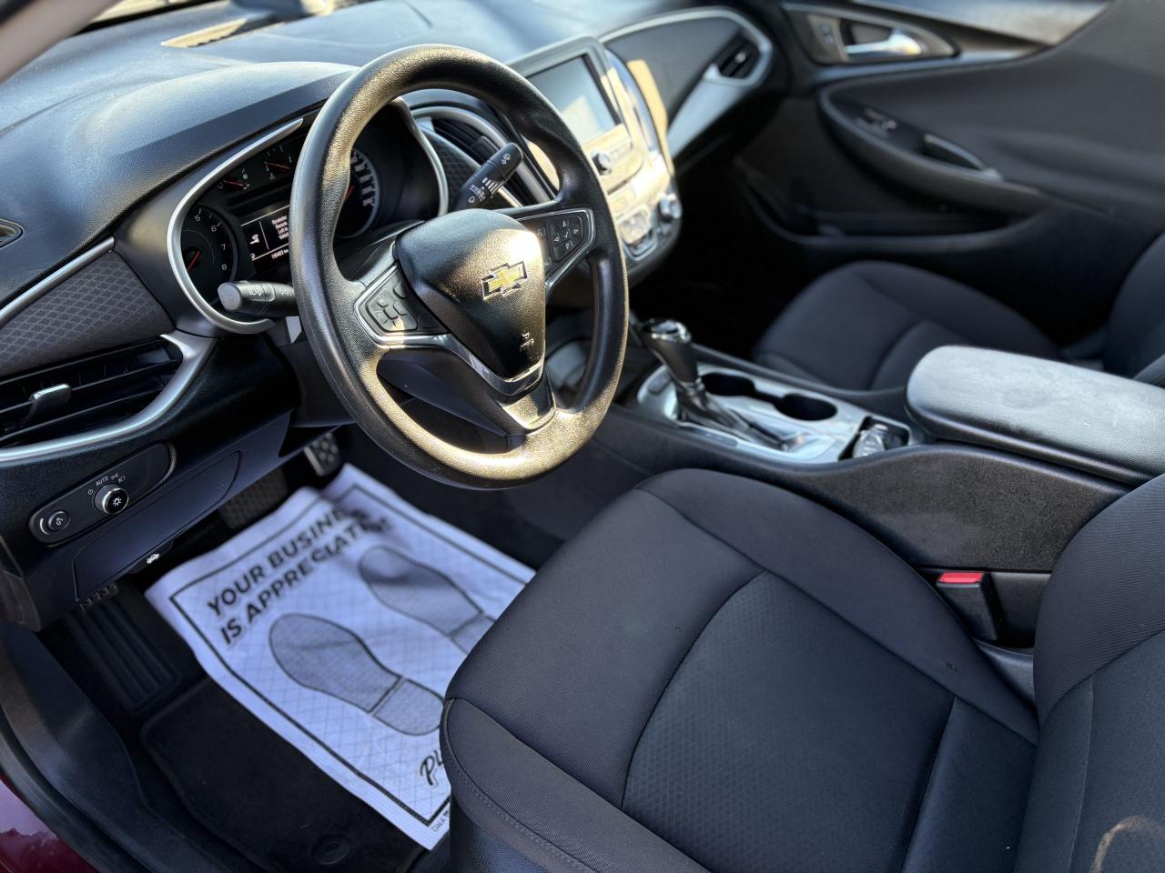 2016 Chevrolet Malibu LS Photo