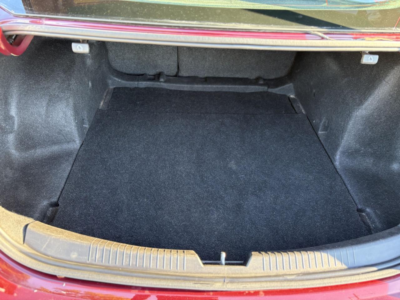 2016 Chevrolet Malibu LS Photo