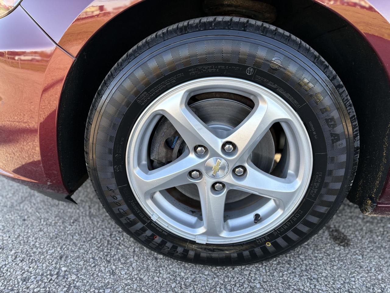 2016 Chevrolet Malibu LS Photo