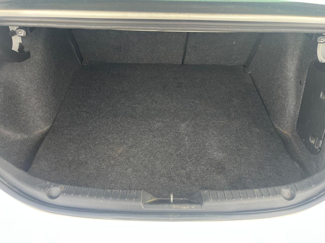 2017 Mazda MAZDA3 GS Photo