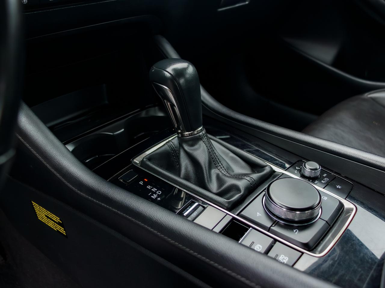 2024 Mazda MAZDA3 GT w/Turbo | CLEAN CARFAX| NO ACCIDENTS | Photo