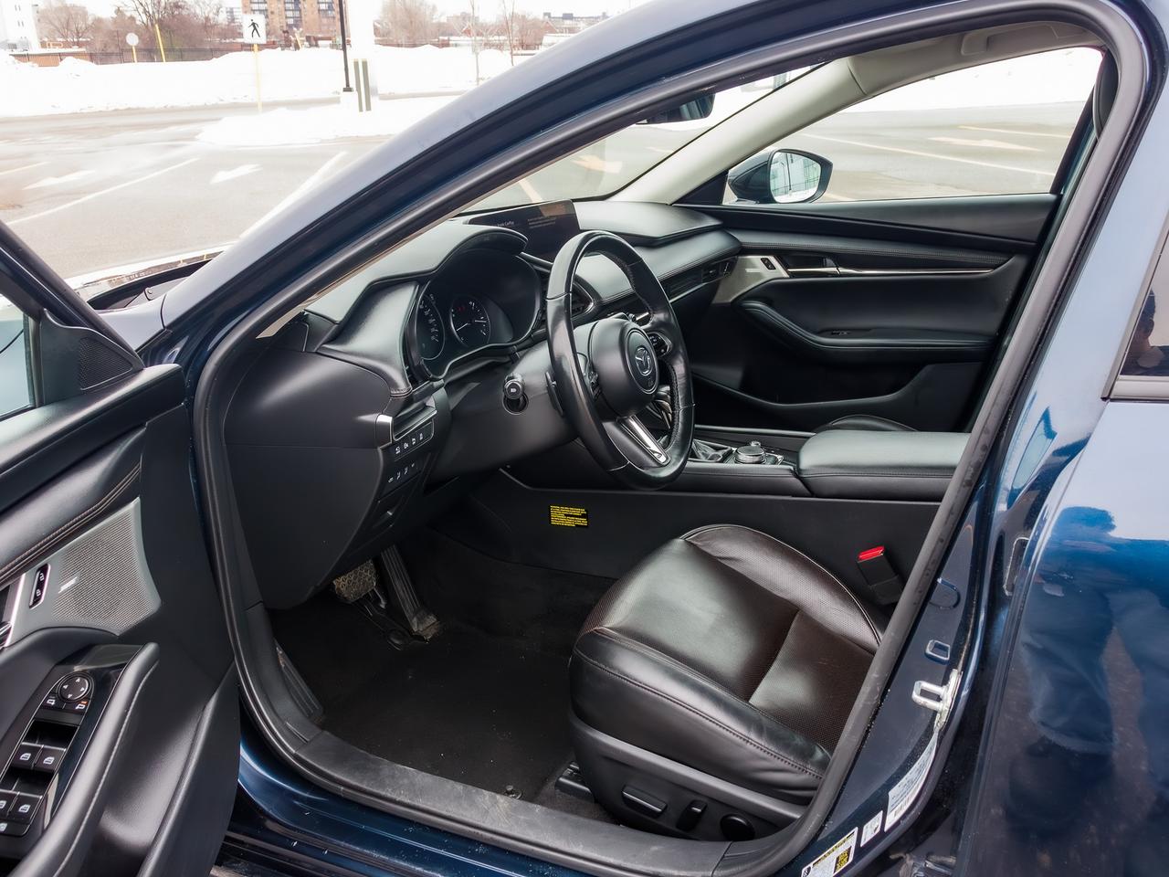 2024 Mazda MAZDA3 GT w/Turbo | CLEAN CARFAX| NO ACCIDENTS | Photo