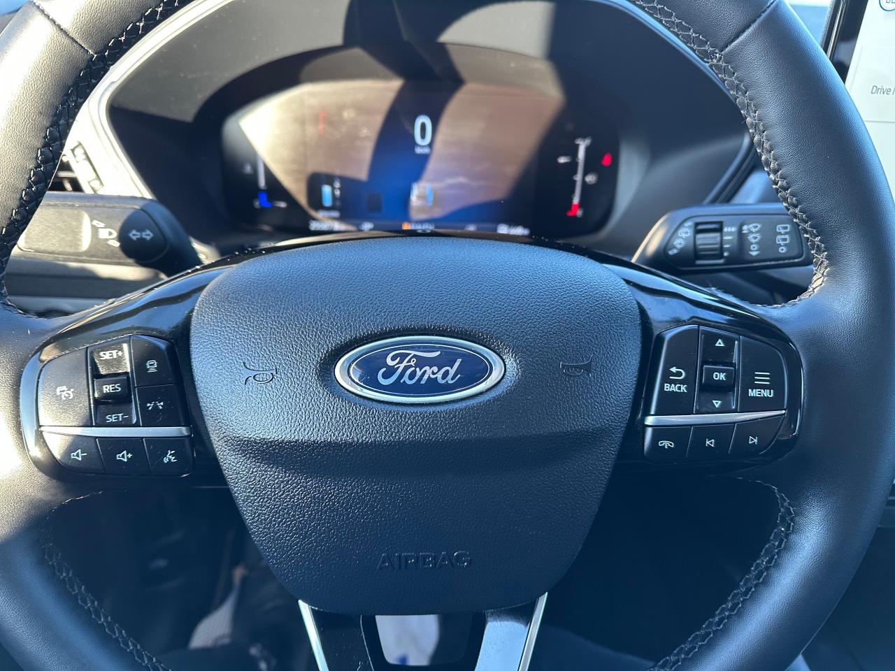 2025 Ford Escape Active Photo5