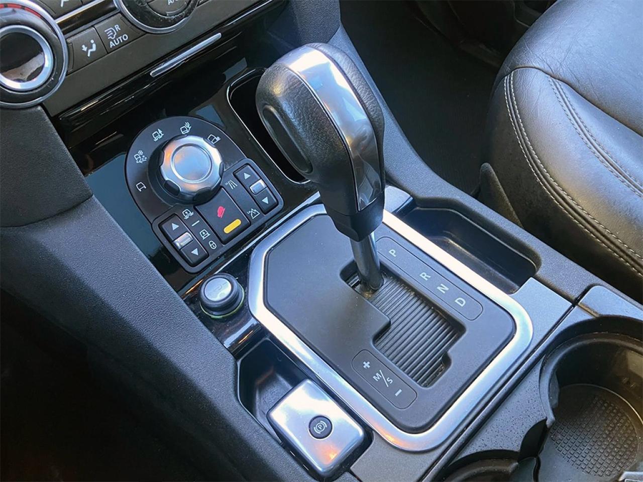 2011 Land Rover LR4 HSE|LUX|NAVI|DUAL DVD|360 CAM|PANOROOF|7 SEATS Photo