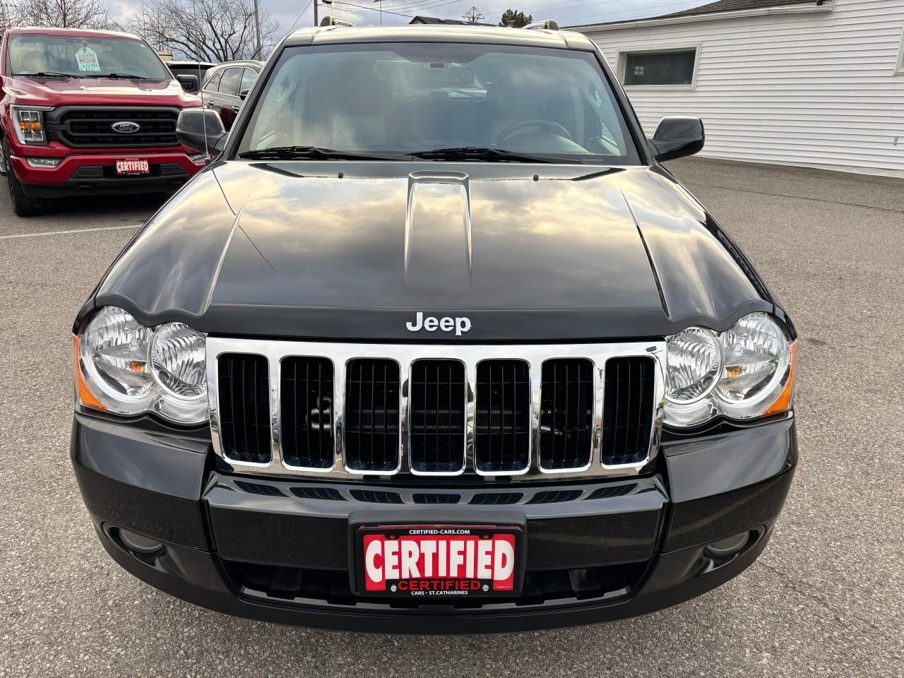 2010 Jeep Grand Cherokee Limited  ** 4X4, HTD LEATH, BACK CAM ** Photo