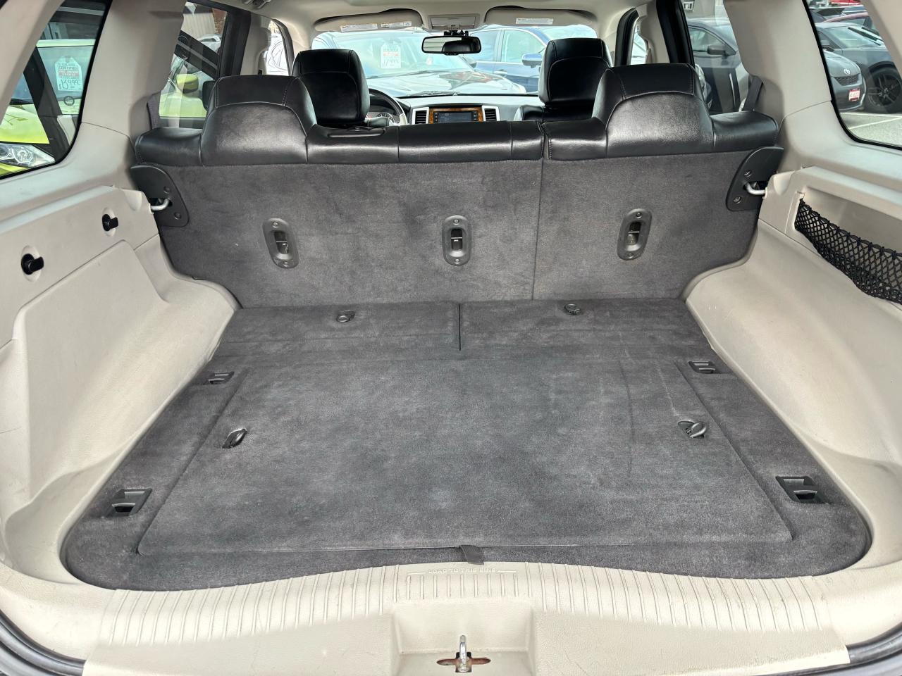 2010 Jeep Grand Cherokee Limited  ** 4X4, HTD LEATH, BACK CAM ** Photo