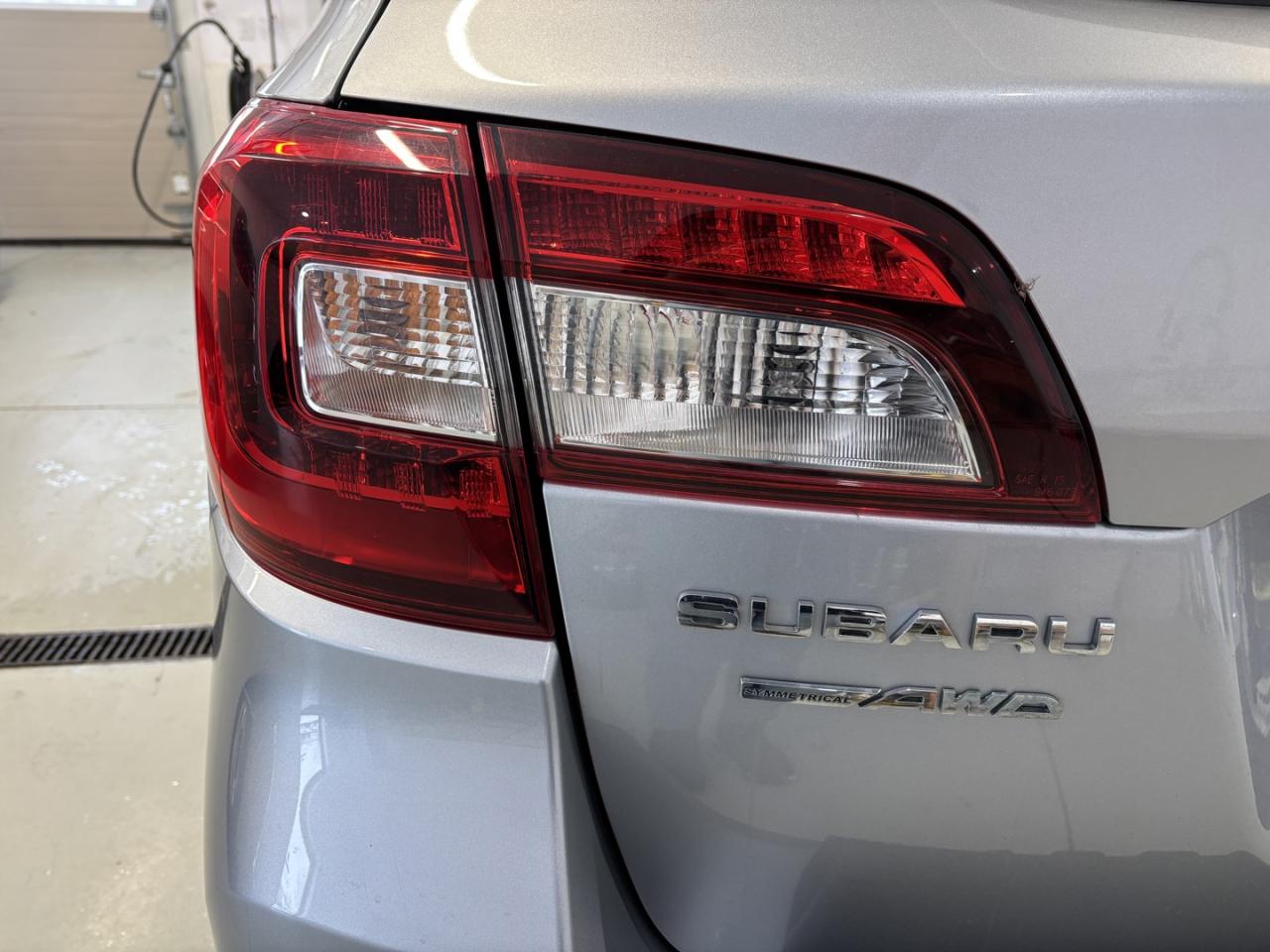 2017 Subaru Outback 2.5I Premium Photo