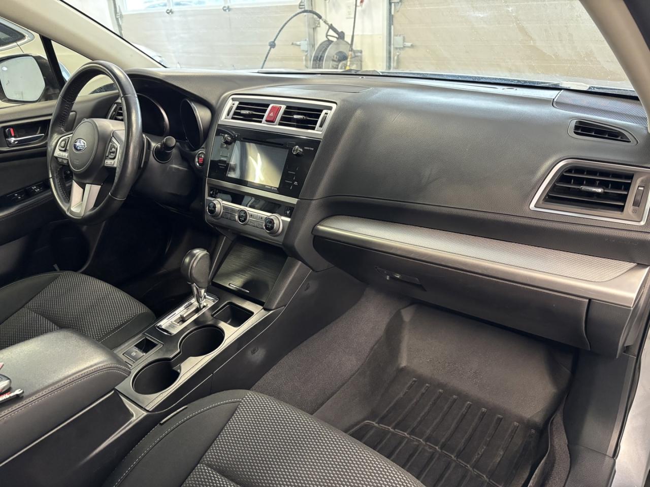 2017 Subaru Outback 2.5I Premium Photo