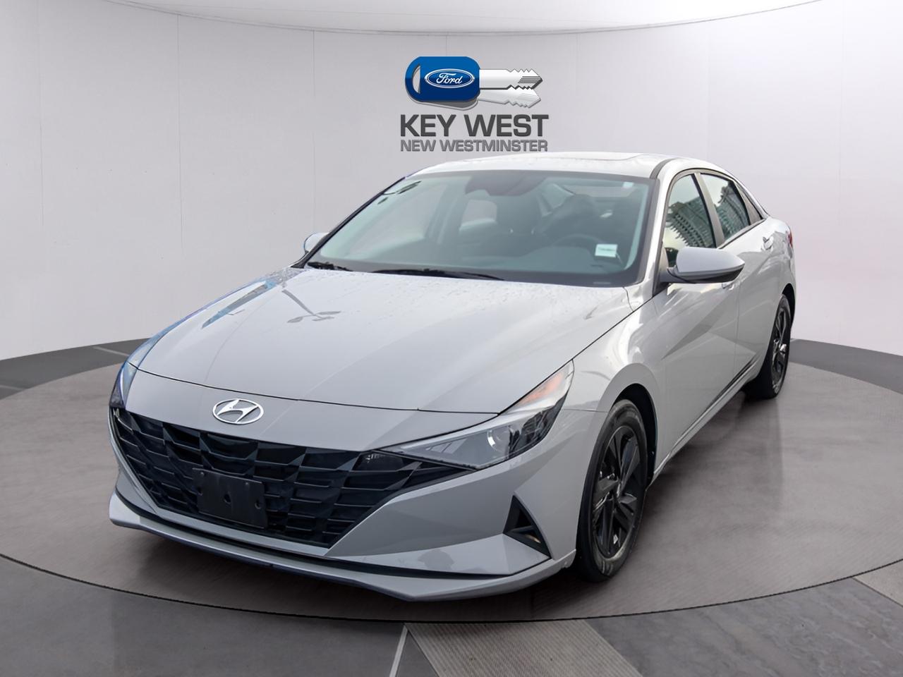 2023 Hyundai Elantra Preferred IVT w/Tech Pkg Photo1
