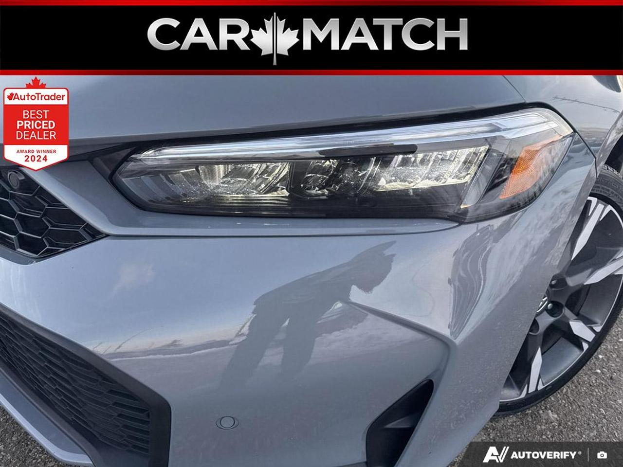 2025 Honda Civic TOURING / NO ACCIDENTS / HYBRID / LEATHER / ROOF Photo