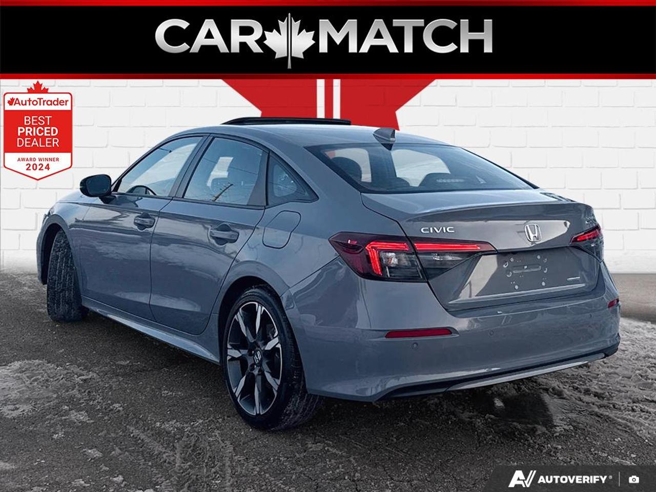 2025 Honda Civic TOURING / NO ACCIDENTS / HYBRID / LEATHER / ROOF Photo