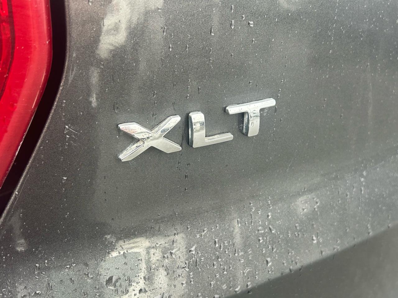 2017 Ford Explorer XLT - Photo #15