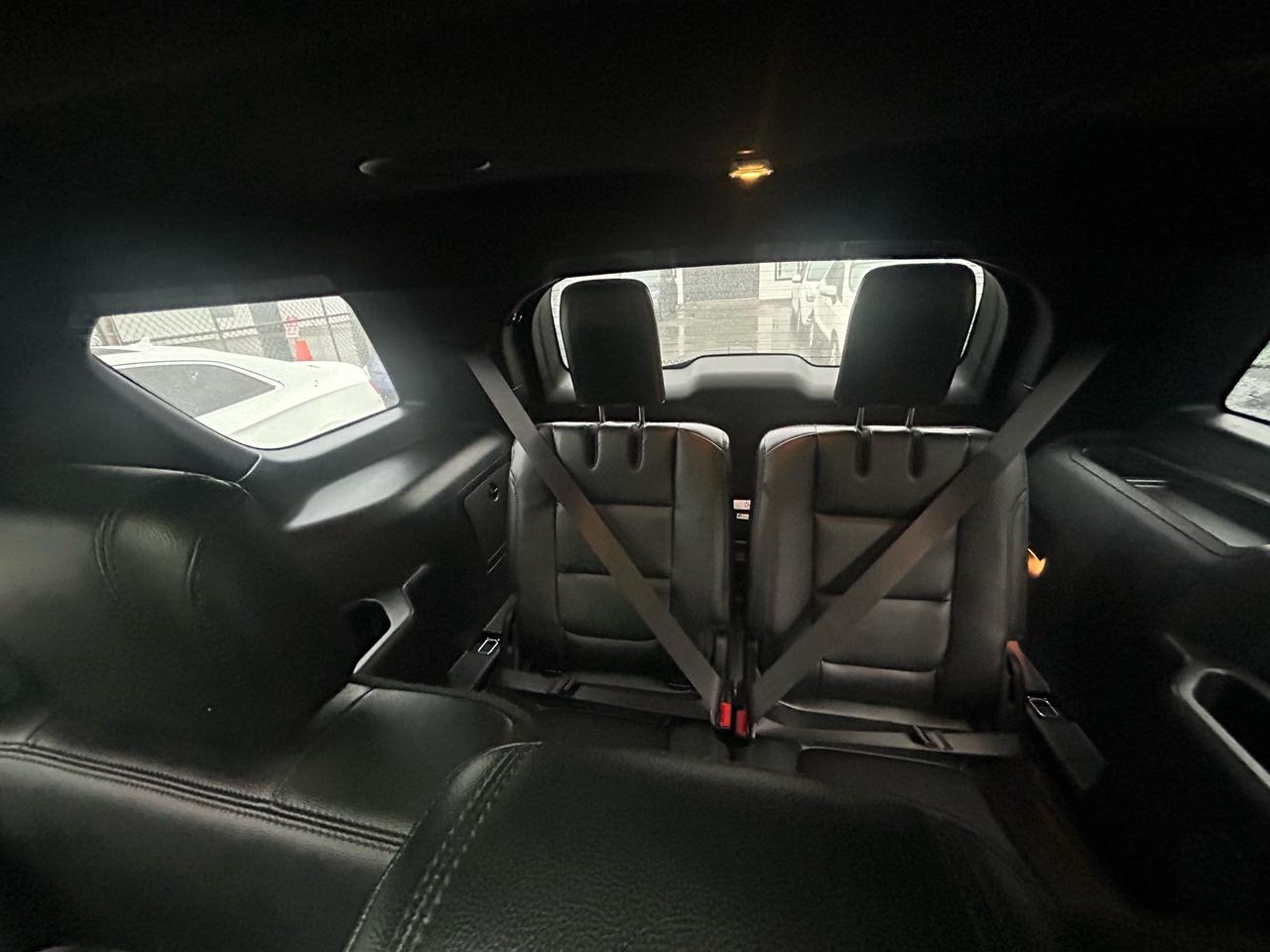 2017 Ford Explorer XLT - Photo #11