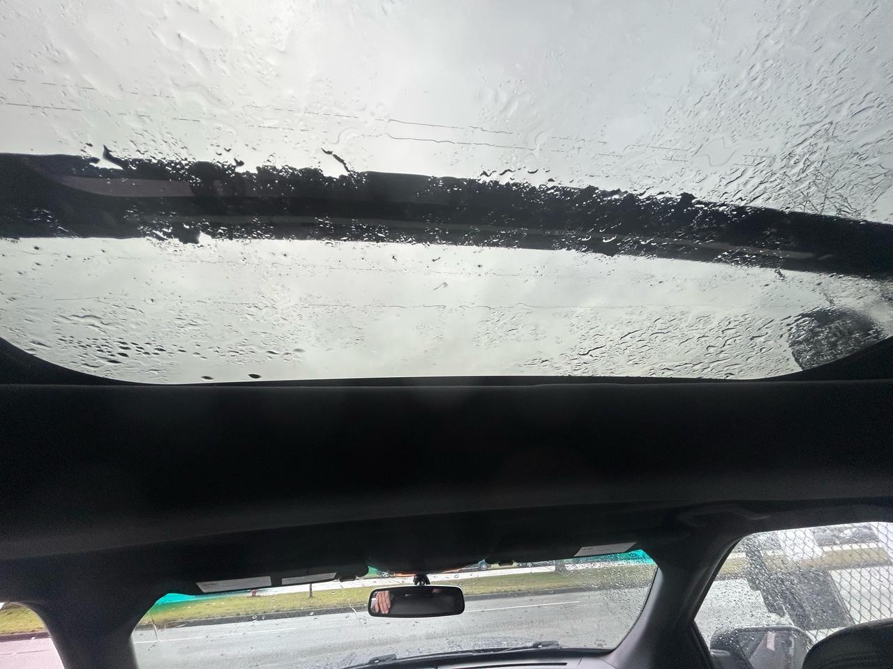 2017 Ford Explorer XLT - Photo #9