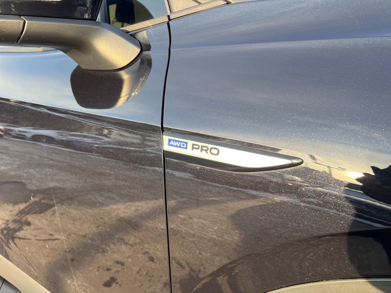 2023 Volkswagen ID.4 PRO AWD - PANO ROOF - Blind Spot Monitor !!! Photo