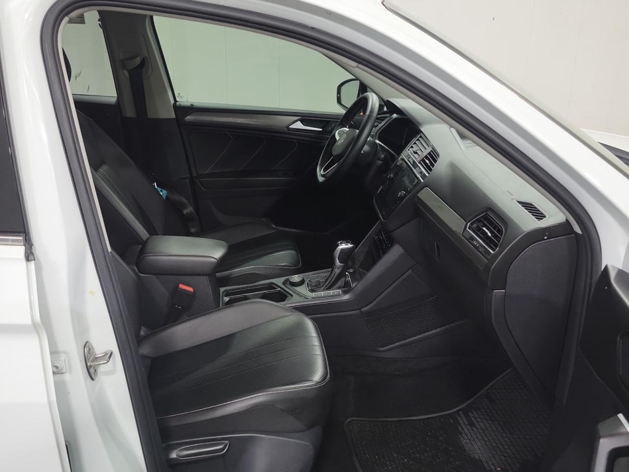 2022 Volkswagen Tiguan COMFORTLINE 4MOTION - Leather - Reverse Camera !!!! Photo3