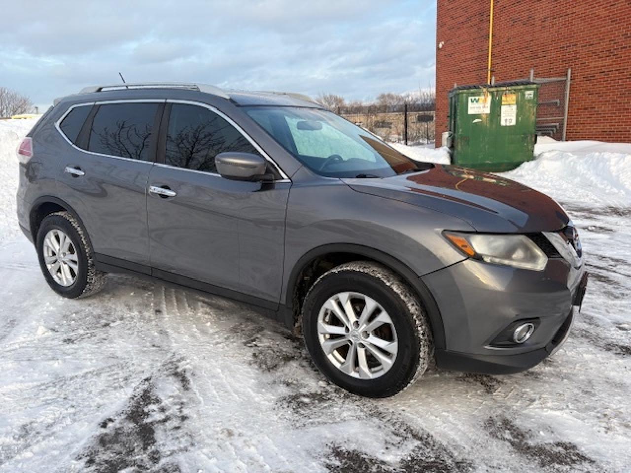 2016 Nissan Rogue SV AWD **HEATED SEATS-CAMERA-ALLOYS-1 OWNER** Photo