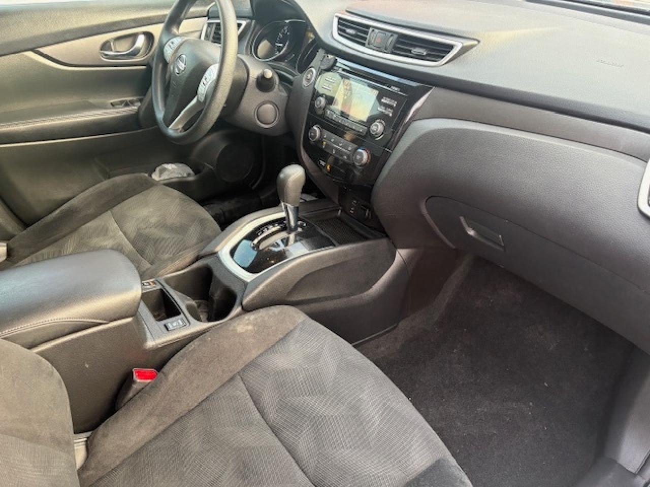 2016 Nissan Rogue SV AWD **HEATED SEATS-CAMERA-ALLOYS-1 OWNER** Photo