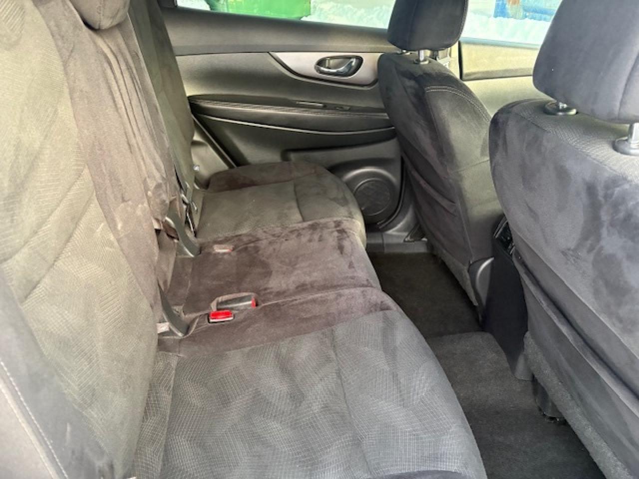 2016 Nissan Rogue SV AWD **HEATED SEATS-CAMERA-ALLOYS-1 OWNER** Photo