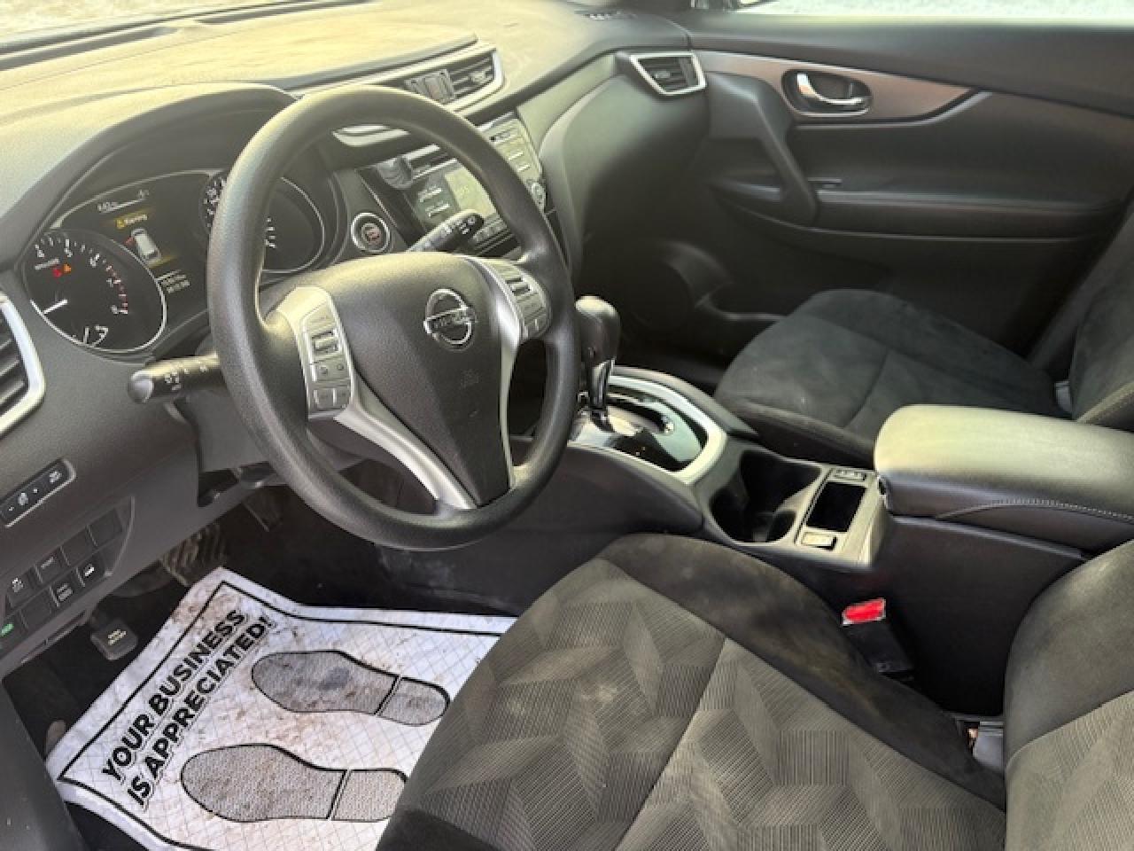 2016 Nissan Rogue SV AWD **HEATED SEATS-CAMERA-ALLOYS-1 OWNER** Photo