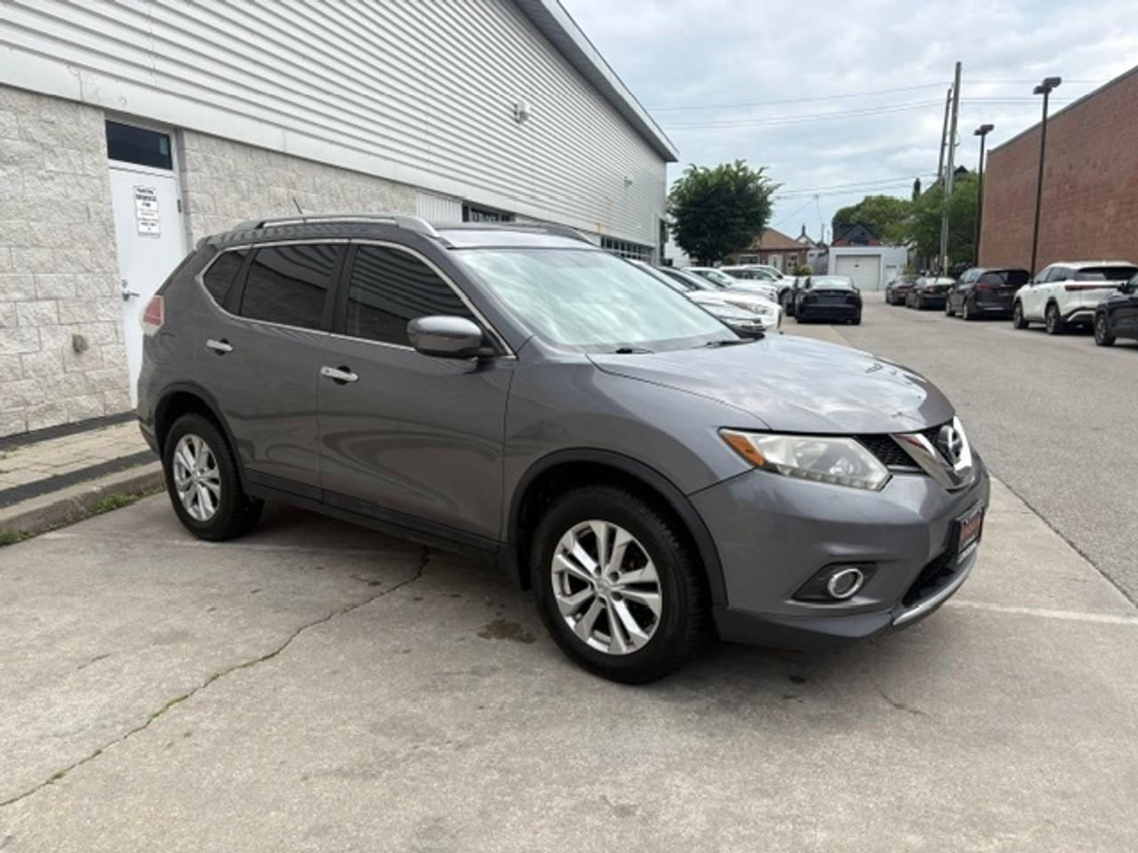 2016 Nissan Rogue SV AWD **HEATED SEATS-CAMERA-ALLOYS-1 OWNER** Photo