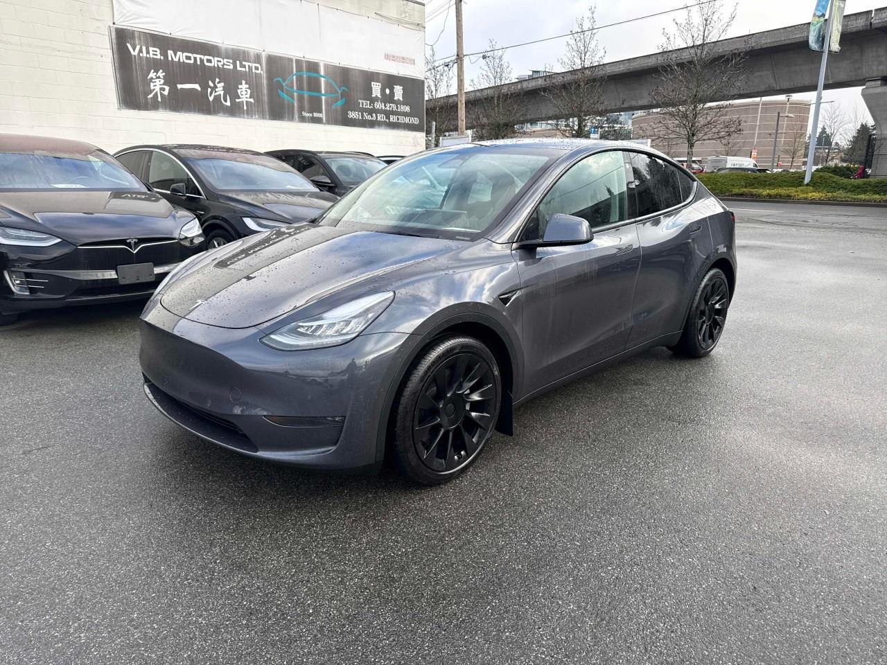 <p><strong>This used 2022 Tesla Model Y Long Range</strong> delivers impressive electric performance, advanced technology, and everyday practicality in one of the most popular EV SUVs on the market. <strong>This used 2022 Tesla Model Y </strong><span style=color:rgb( 0 , 0 , 0 )>is available now at </span><strong>Abbotsford Hyundai</strong><span style=color:rgb( 0 , 0 , 0 )>, your trusted dealership in </span><strong>Abbotsford, British Columbia</strong><span style=color:rgb( 0 , 0 , 0 )>.</span></p><p><span style=color:rgb( 0 , 0 , 0 )>Battery Limited Warranty: December 2029 or 192,000 kms</span></p><p><span style=color:rgb( 0 , 0 , 0 )>Drive Unit Limited Warranty: December 2029 or 192,000 kms</span></p><p>With <strong>dual-motor all-wheel drive</strong>, the Long Range model offers quick acceleration, while maintaining smooth, quiet operation., making it ideal for commuting, road trips, and year-round driving in all weather conditions. Inside, the Model Y provides a clean, modern cabin with seating for up to five and generous cargo space.</p><p>The minimalist interior is anchored by a large touchscreen that controls navigation, media, climate, vehicle settings, and access to Teslas extensive charging network. With a whisper-quiet ride, ample storageincluding a front trunkand advanced connectivity features, the Model Y is designed for convenience and comfort.</p><p>Safety and driver assistance are standout strengths, supported by Teslas suite of active safety technologies and over-the-air software updates that keep the vehicle current. The Model Ys aerodynamic design, responsive handling, and spacious layout make it a versatile choice for families and EV enthusiasts alike. <span style=color:rgb( 0 , 0 , 0 )>This vehicle has undergone a </span><strong>comprehensive multi-point inspection</strong><span style=color:rgb( 0 , 0 , 0 )>by our certified technicians. Ask us about </span><strong>extended warranty options</strong><span style=color:rgb( 0 , 0 , 0 )>, </span><strong>vehicle history reports</strong><span style=color:rgb( 0 , 0 , 0 )>, and </span><strong>flexible financing plans</strong><span style=color:rgb( 0 , 0 , 0 )>tailored to your needs.</span></p> <p>All Abbotsford Hyundai pre-owned vehicles come complete with the remaining Manufacturers Warranty plus a vehicle safety report and a CarFax history report. Abbotsford Hyundai is a BBB accredited pre-owned car dealership, serving the Fraser Valley and our friends in Surrey, Langley and surrounding Lower Mainland areas. We are your Friendly Fraser Valley car dealer. We are located at 30250 Automall Drive in Abbotsford. Call or email us to schedule a test drive.</p><p>*All Sales are subject to Taxes, $799 Doc fee, $87 Fuel Surcharge and up to $1,299 Hyundai Certified Fee for CPO vehicles. Advertised price is finance price, cash price may differ. Refer to dealer website for most up to date information.</p>
