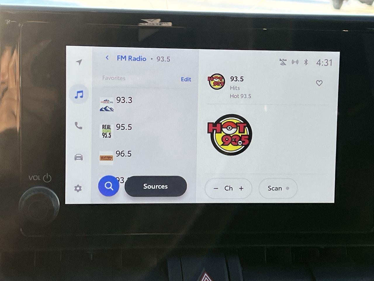 2023 Toyota RAV4 Hybrid XLE AWD, HYBRID Photo