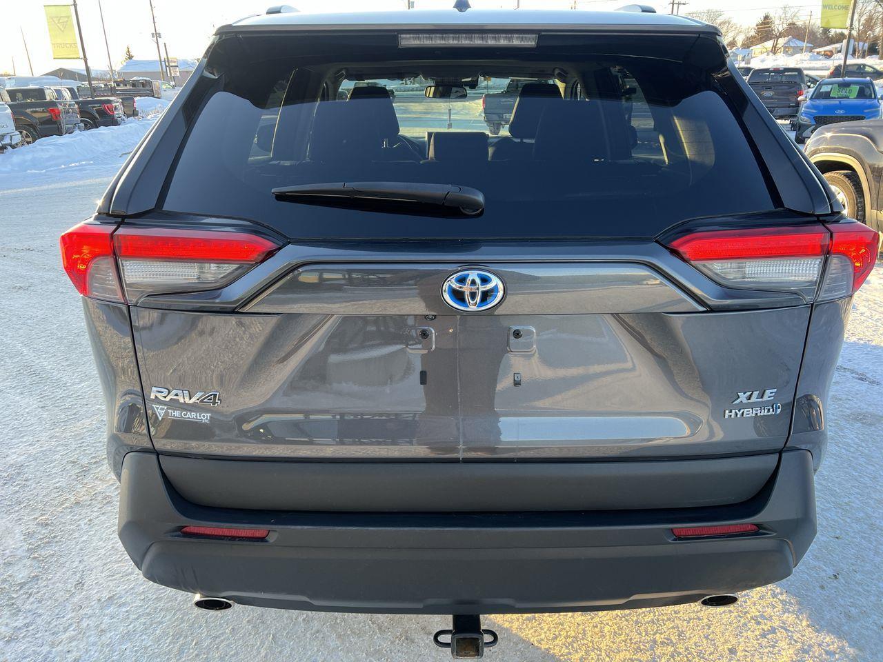 2023 Toyota RAV4 Hybrid XLE AWD, HYBRID Photo