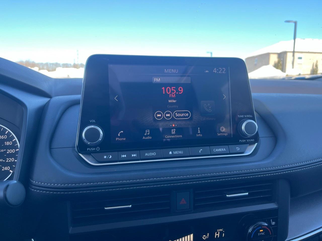 2023 Nissan Rogue AWD SV Photo