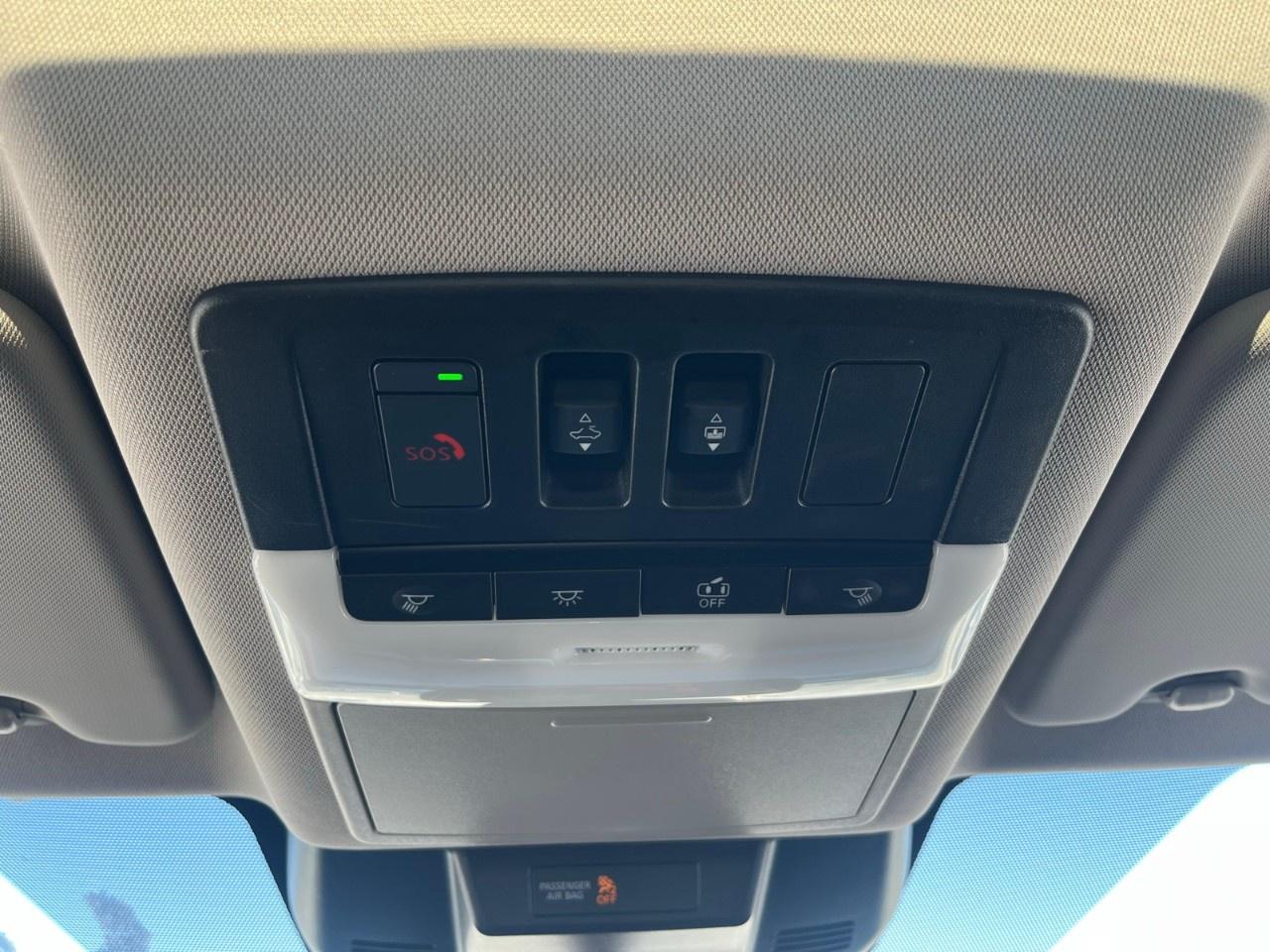 2023 Nissan Rogue AWD SV Photo