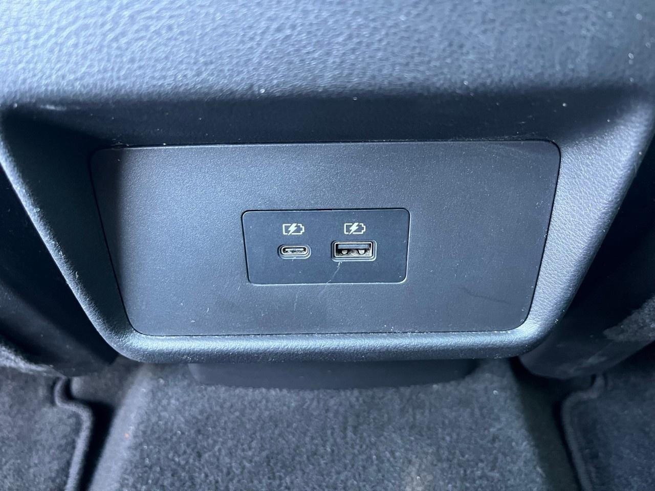 2023 Nissan Rogue AWD SV Photo