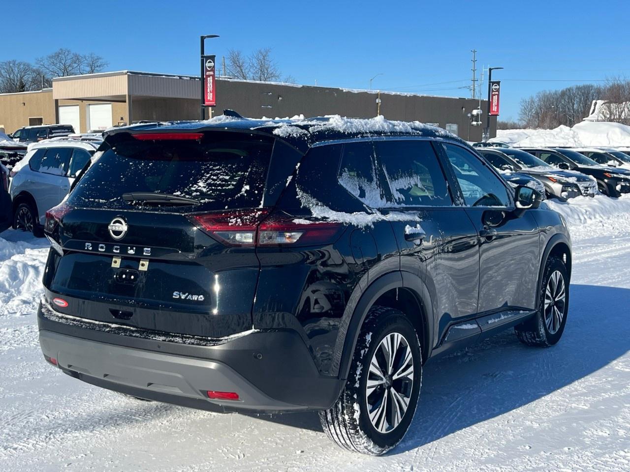 2023 Nissan Rogue AWD SV Photo