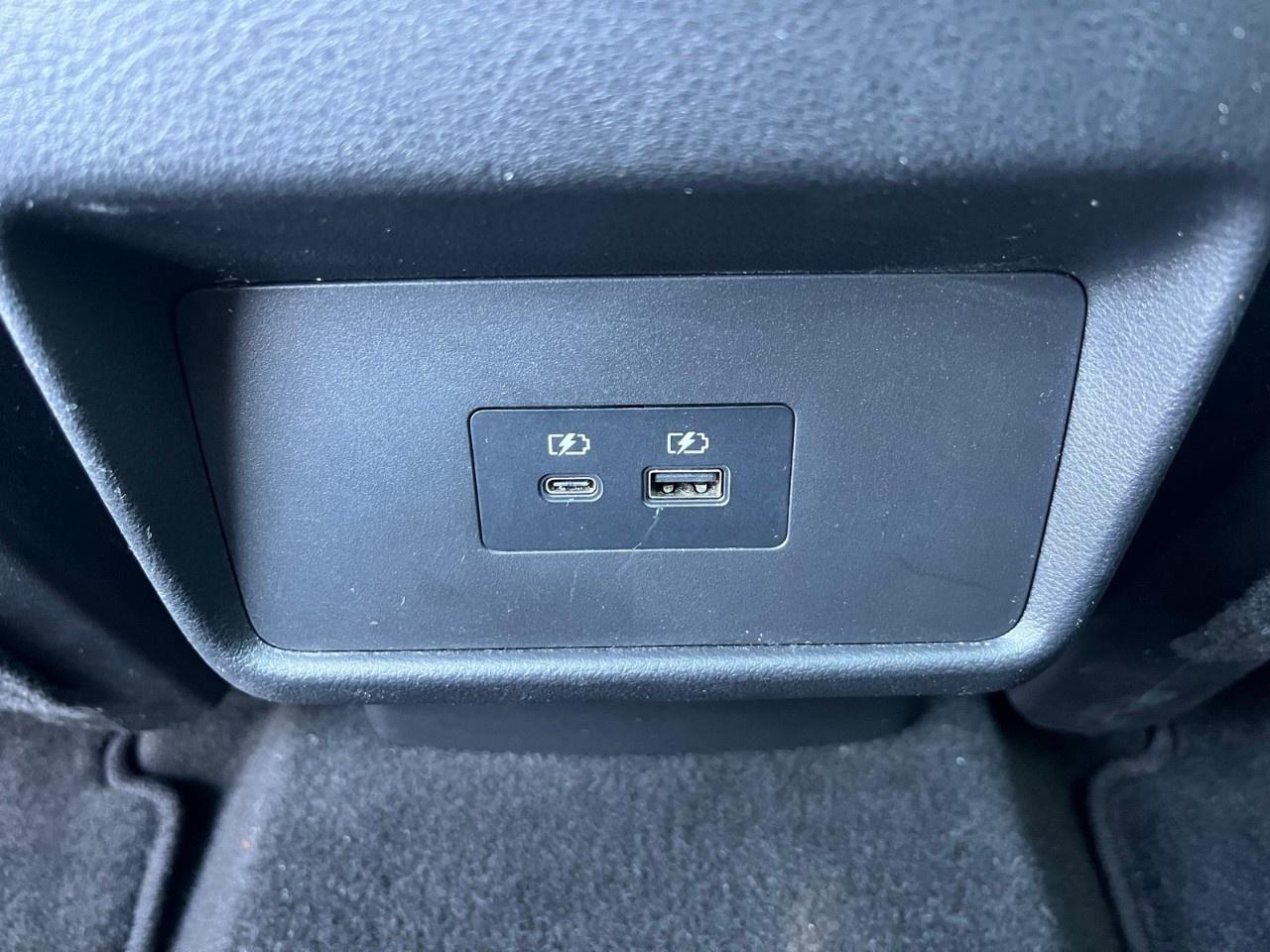 2023 Nissan Rogue AWD SV Photo