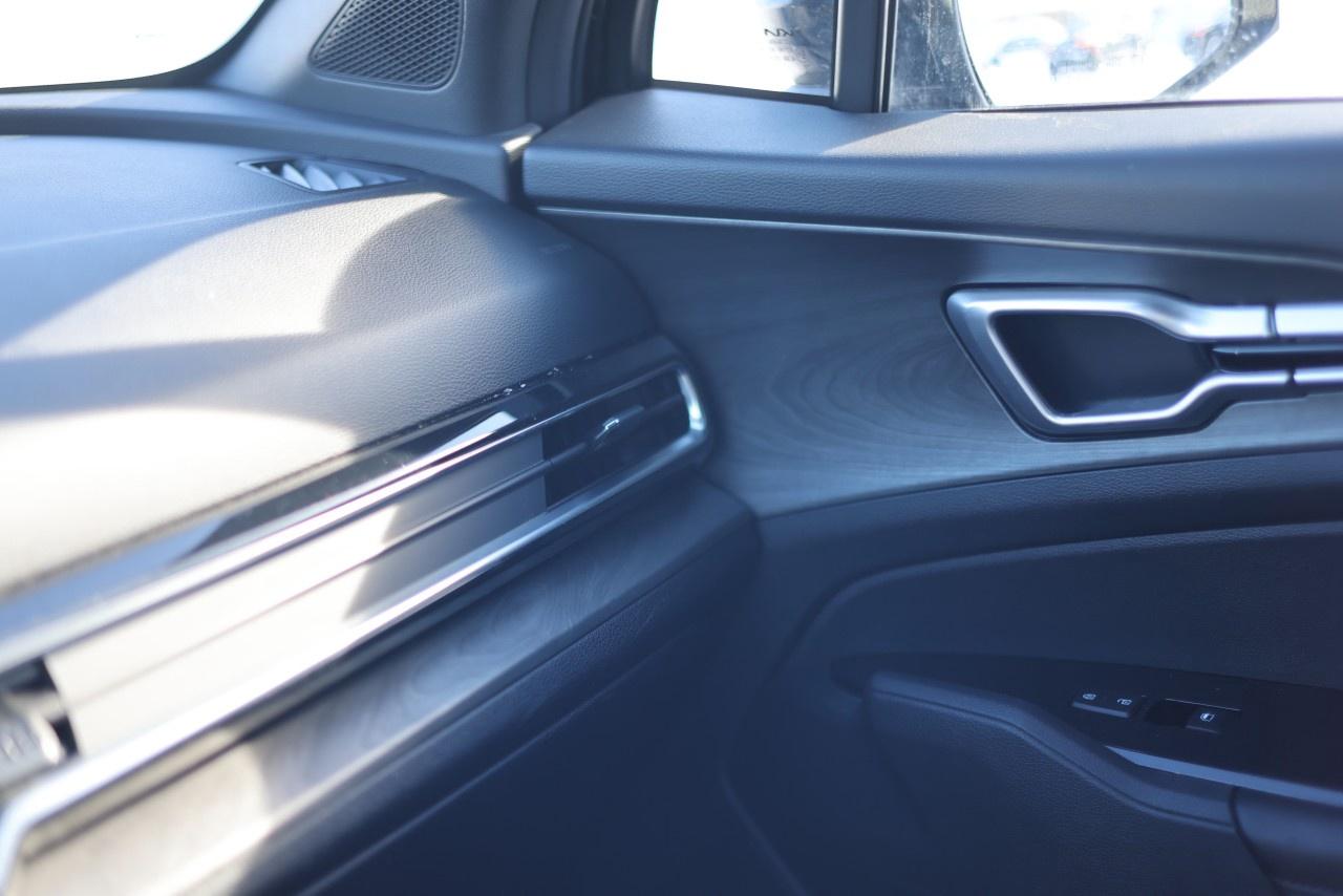 2023 Kia Sportage X-line AWD Photo