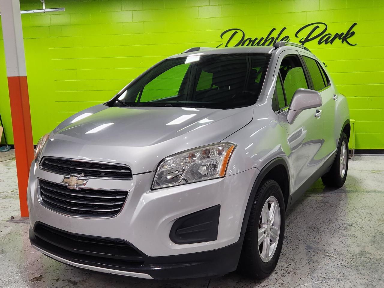 2016 Chevrolet Trax LT AWD NO ACCIDENTS REAR CAM AUTO START Photo