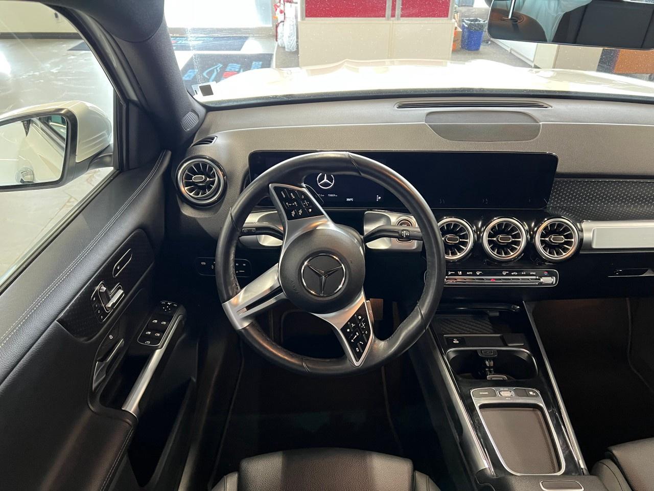2024 MERCEDES BENZ Glb250 4MATIC Photo
