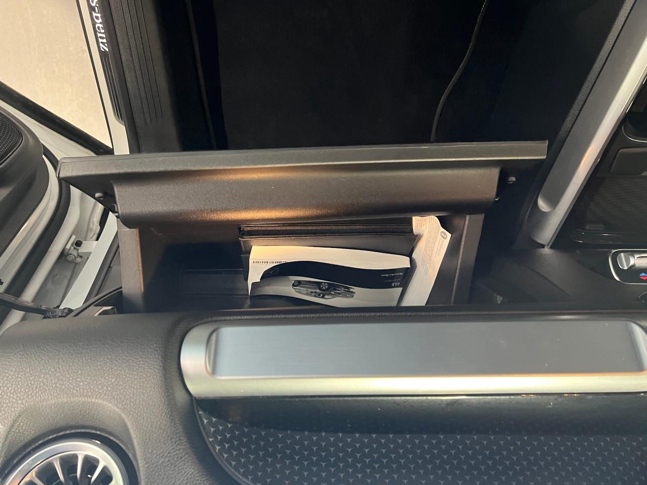 2024 MERCEDES BENZ Glb250 4MATIC Photo