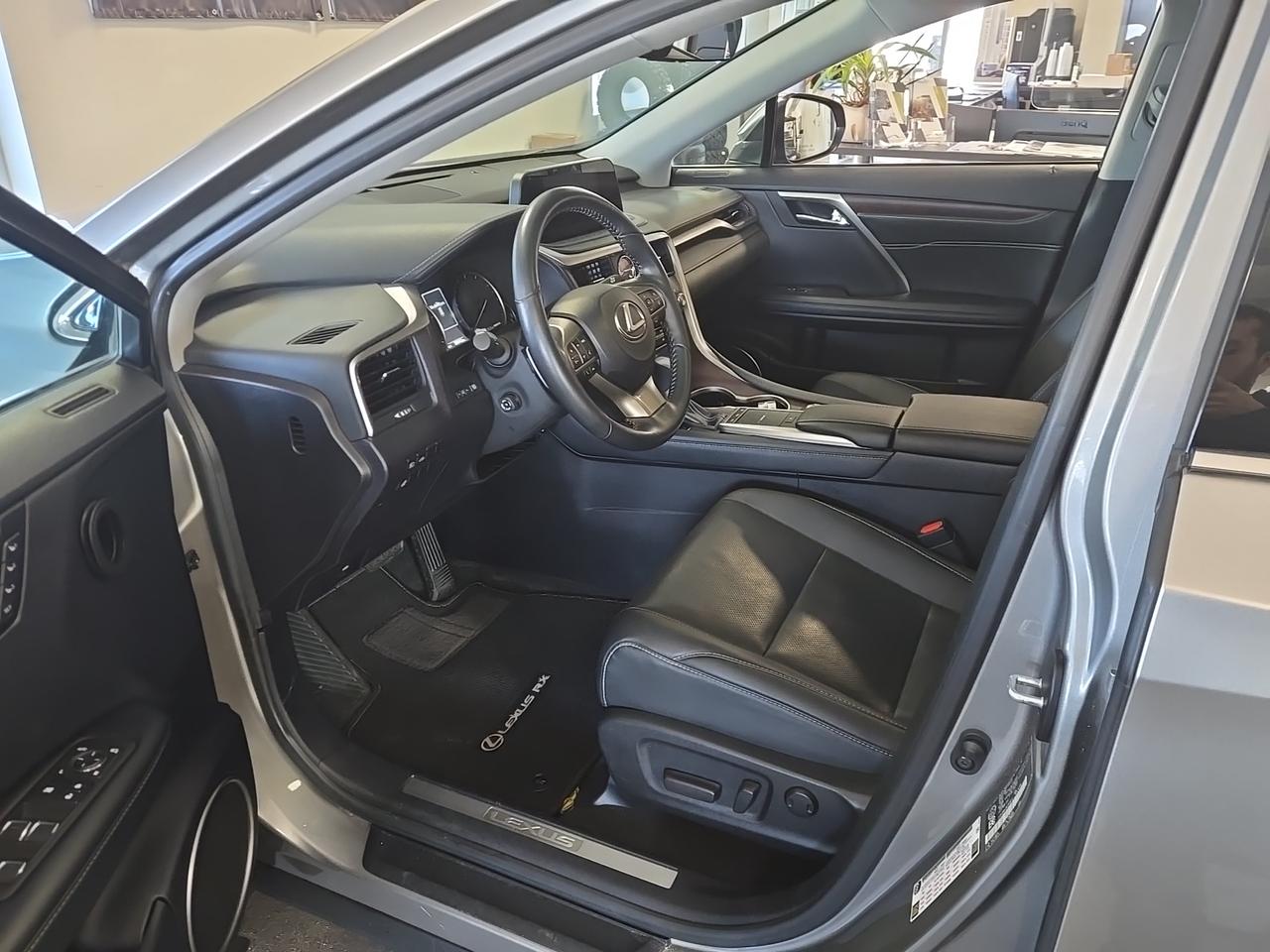 2022 Lexus RX 350  Photo4