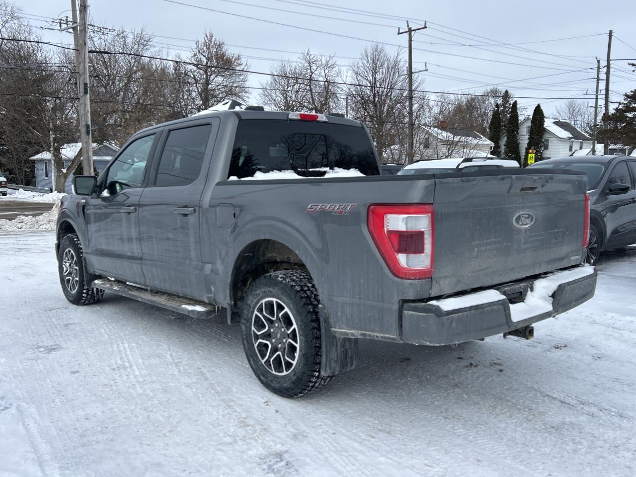 2021 Ford F-150 Lariat 4WD SuperCrew 5.5' Box Photo