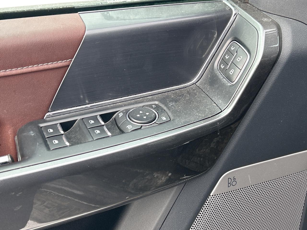 2021 Ford F-150 Lariat 4WD SuperCrew 5.5' Box Photo