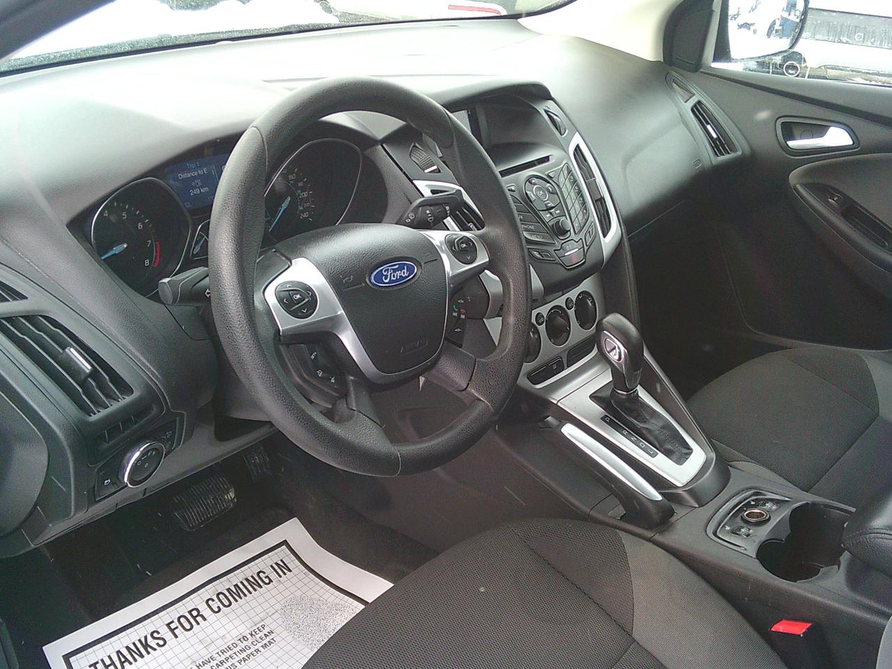 2013 Ford Focus 4DR SDN SE Photo
