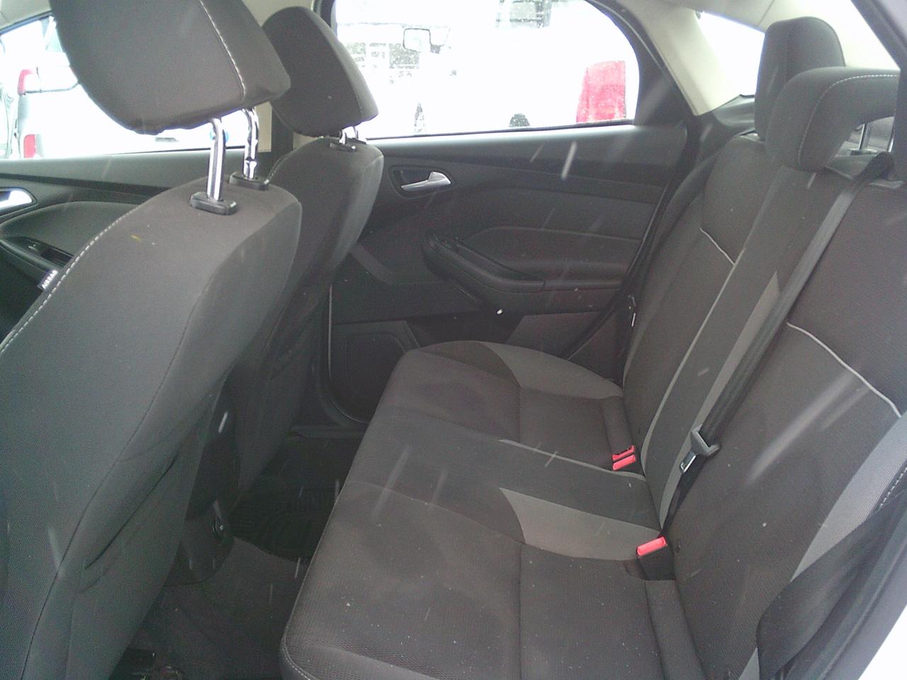 2013 Ford Focus 4DR SDN SE Photo