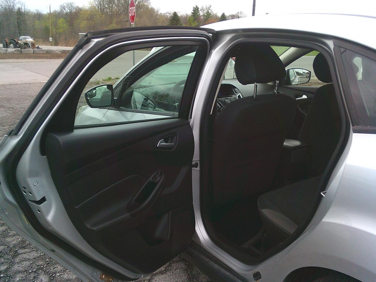 2013 Ford Focus 4DR SDN SE Photo