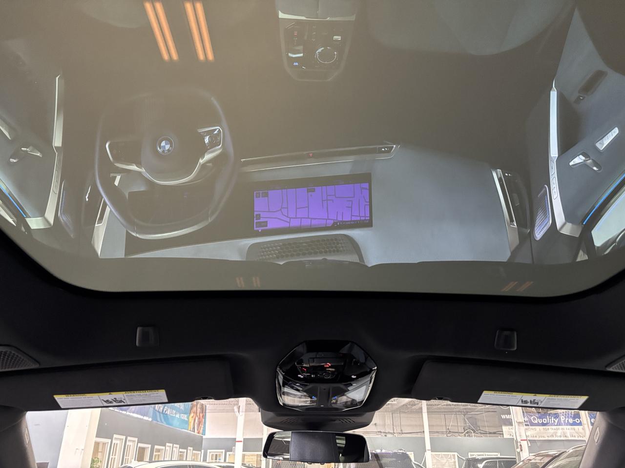 2022 BMW iX xDrive50|AWD|NAV|MASSAGE|SUEDESEATS|ELECTROCHROMIC Photo