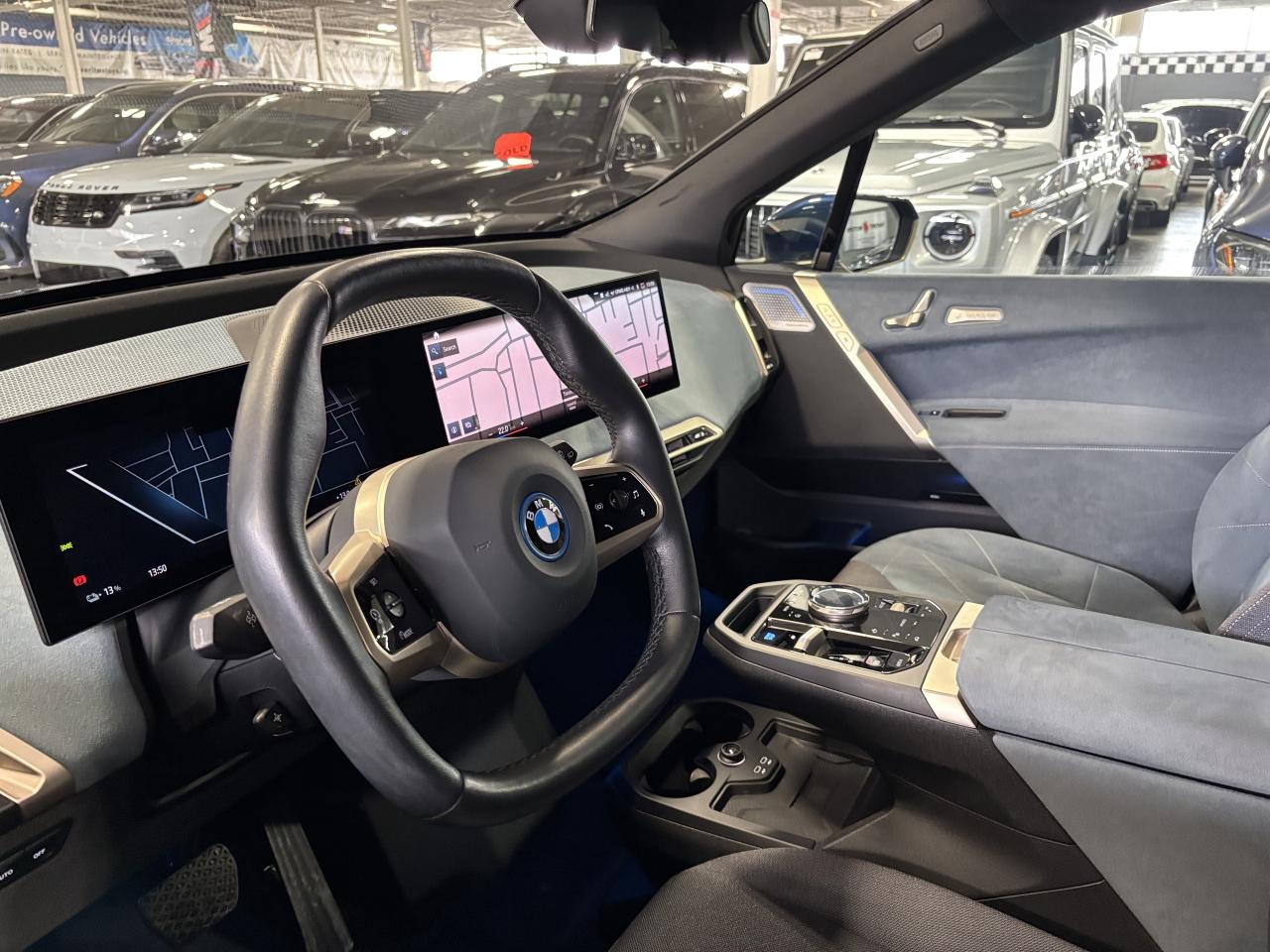 2022 BMW iX xDrive50|AWD|NAV|MASSAGE|SUEDESEATS|ELECTROCHROMIC Photo