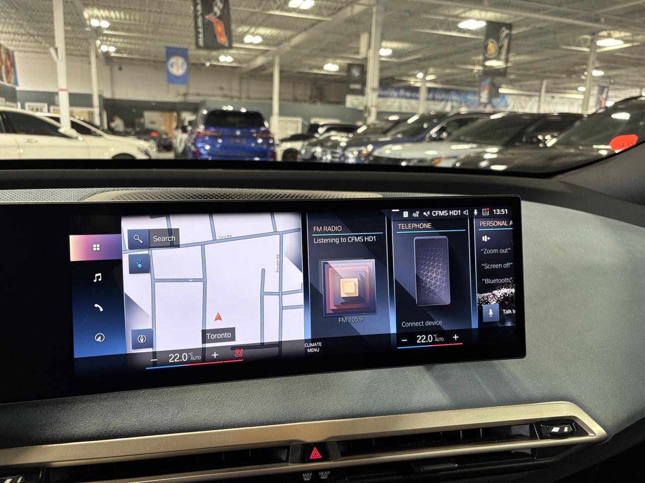 2022 BMW iX xDrive50|AWD|NAV|MASSAGE|SUEDESEATS|ELECTROCHROMIC Photo