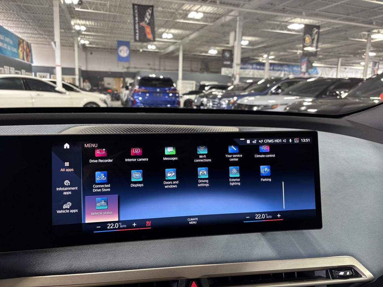 2022 BMW iX xDrive50|AWD|NAV|MASSAGE|SUEDESEATS|ELECTROCHROMIC Photo