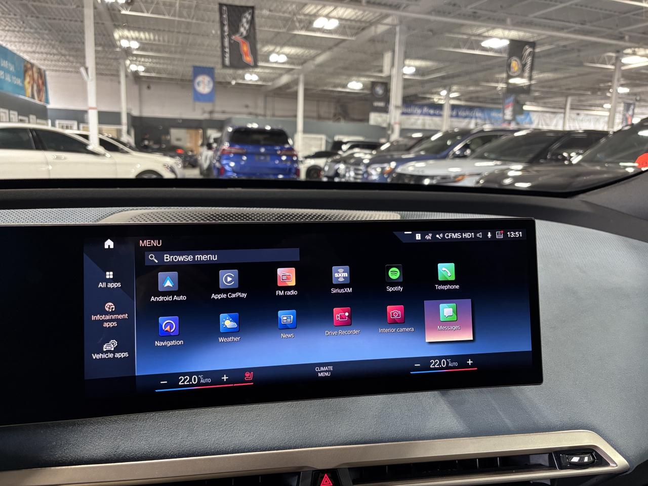 2022 BMW iX xDrive50|AWD|NAV|MASSAGE|SUEDESEATS|ELECTROCHROMIC Photo