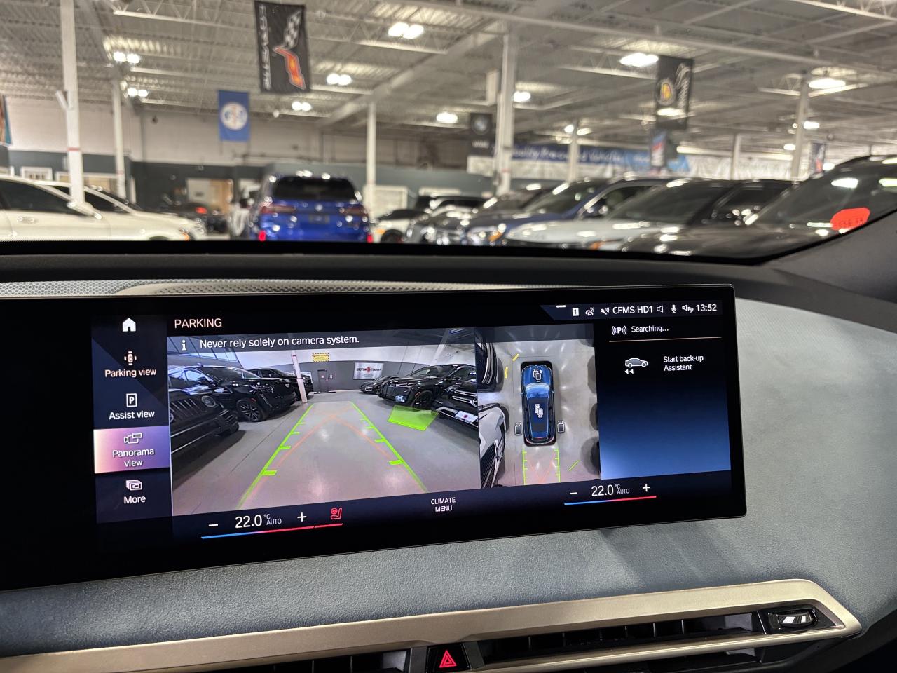 2022 BMW iX xDrive50|AWD|NAV|MASSAGE|SUEDESEATS|ELECTROCHROMIC Photo